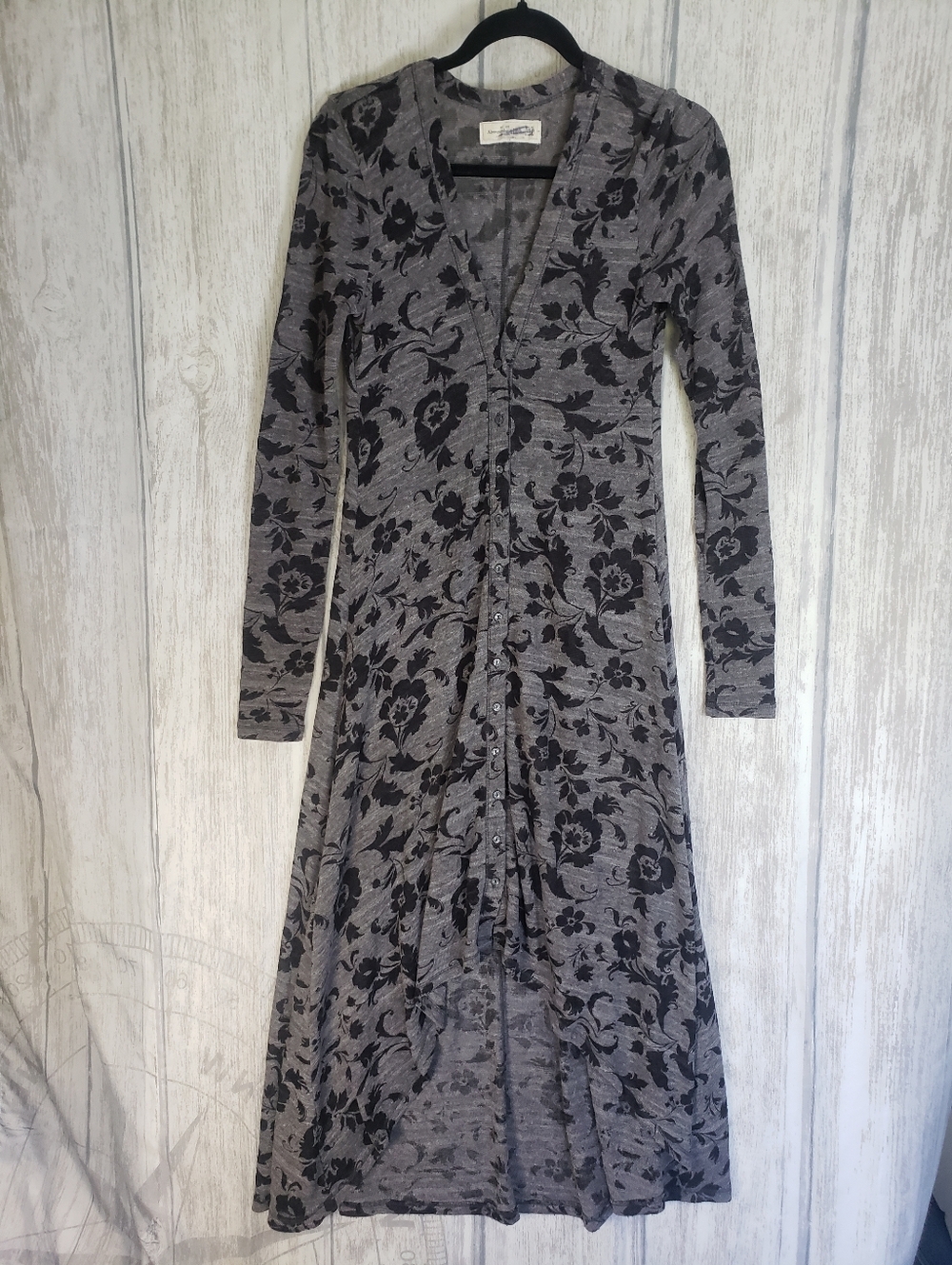 Abercrombie & Fitch gray & black floral Maxi dress High Low Sz XS/S A35